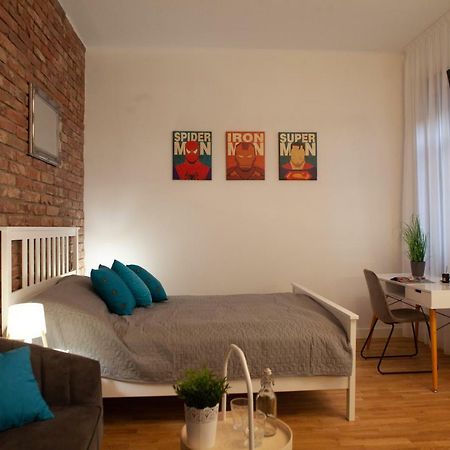 Marvel Apartman Ντέμπρετσεν Εξωτερικό φωτογραφία